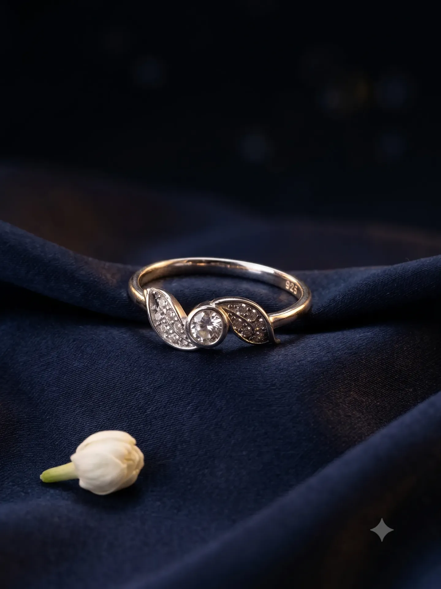 925 Sterling Silver Dainty Leaf and Vine Ring with CZ Accents R1.72