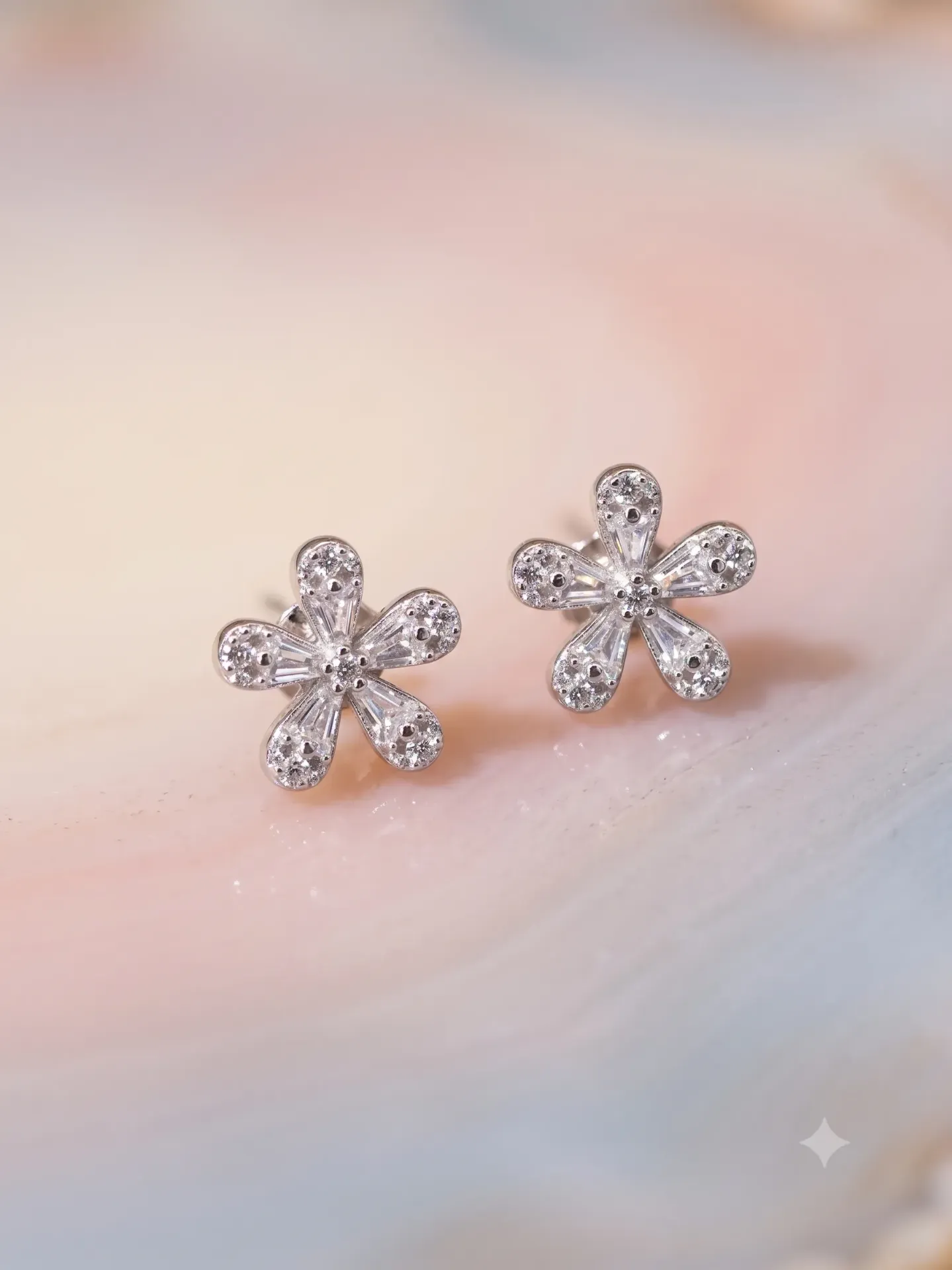 925 Pure Silver Baguette Petal Blossom Stud Earrings with American Diamonds (Pair) E1.44