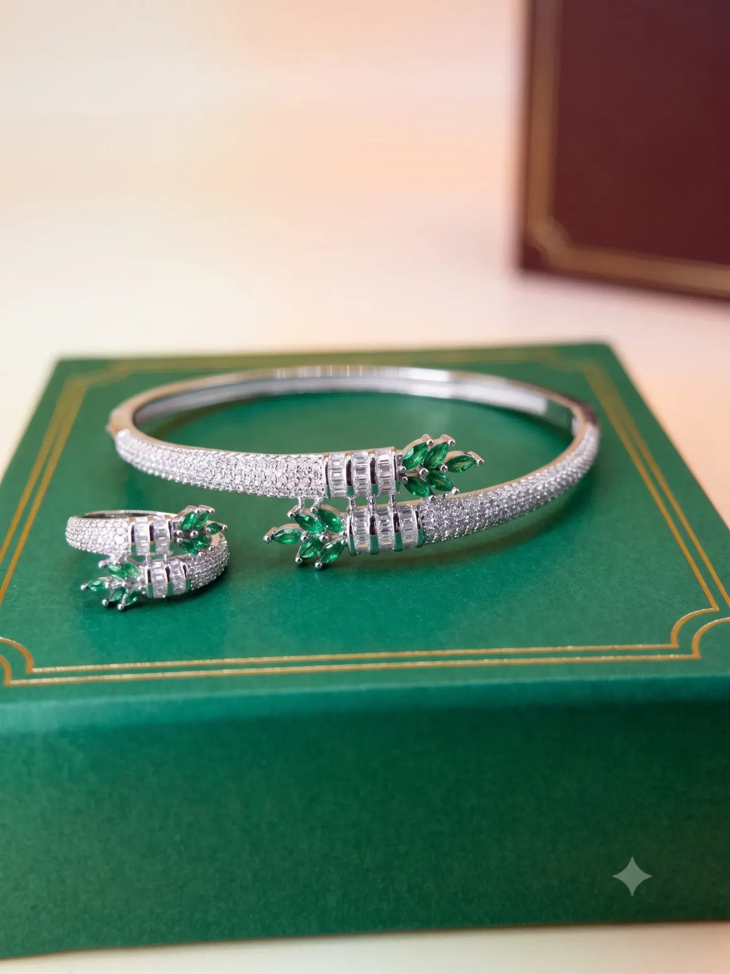 92.5% Pure Silver Emerald Colour AD Leaf Bypass Bangle & Ring Set (Set of 2) B 12.28 r 2.87