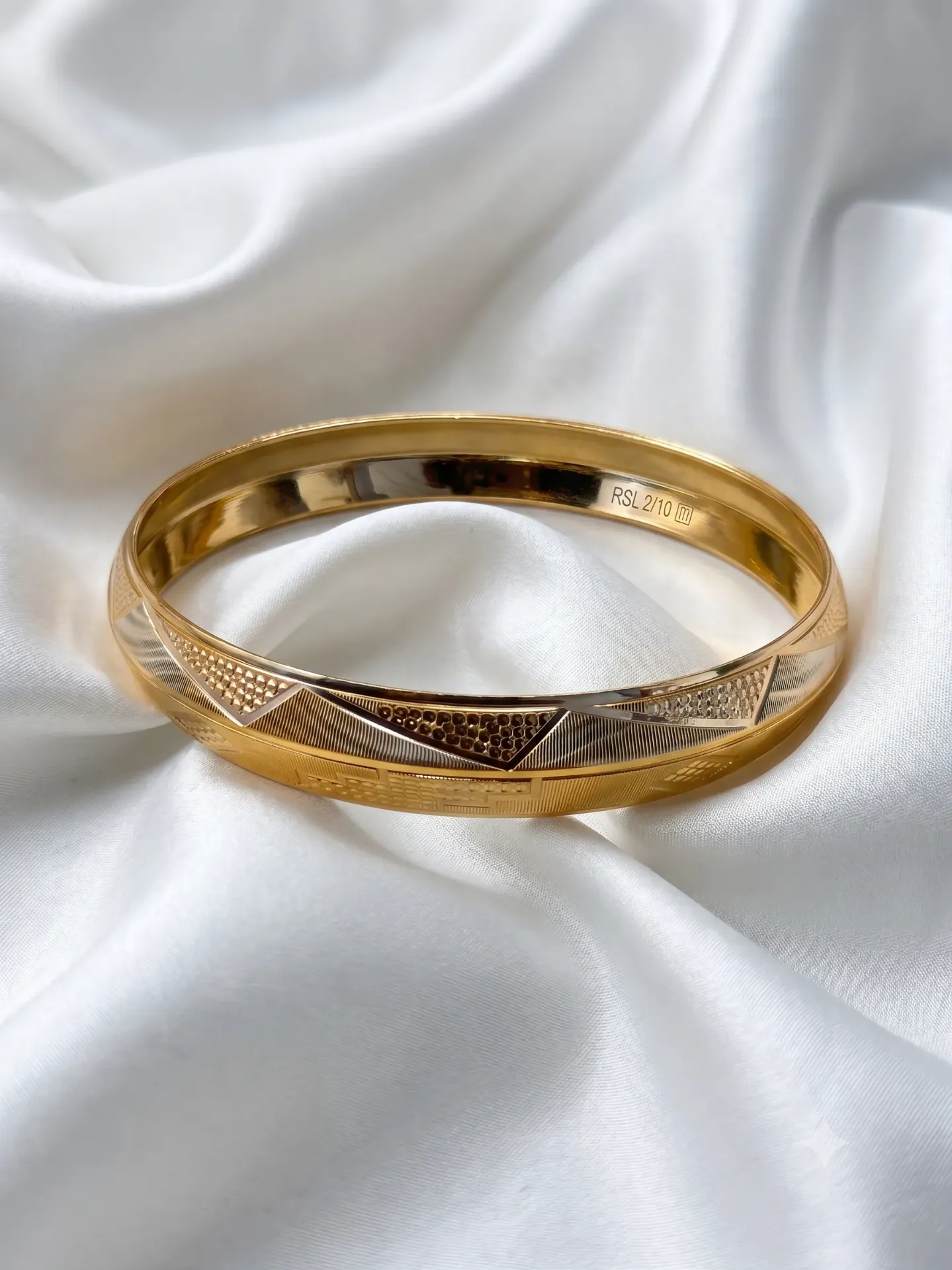 Pure Silver Gold Geometric Textured Bangle Kada Single Piece 35.1