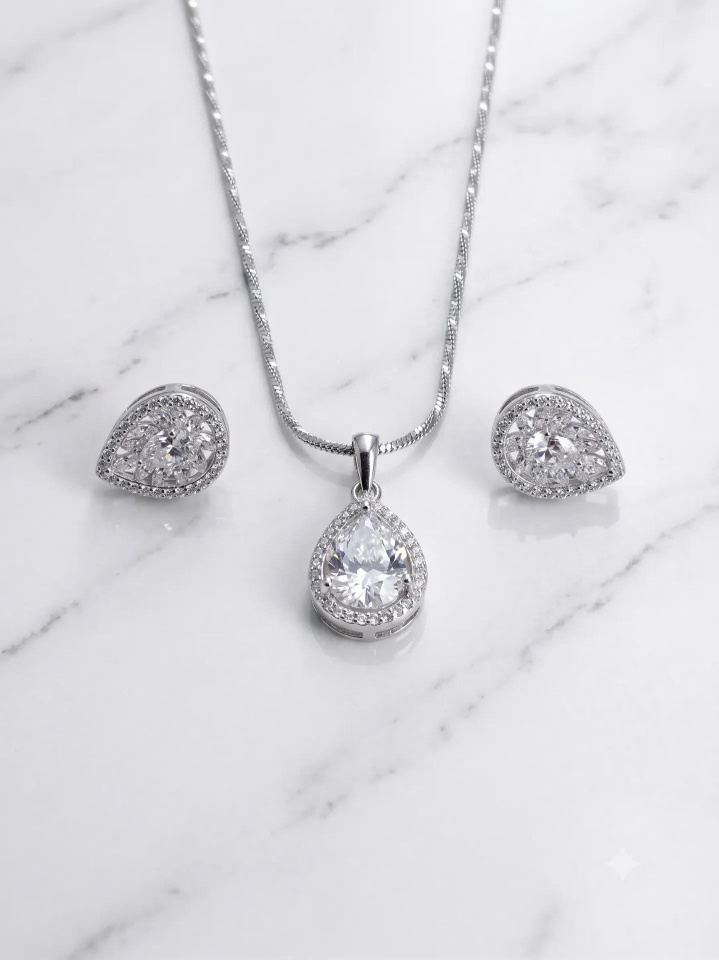925 Sterling Silver Sparkling Teardrop Floral Cluster Necklace and Earrings Set P 1.052e 3.52